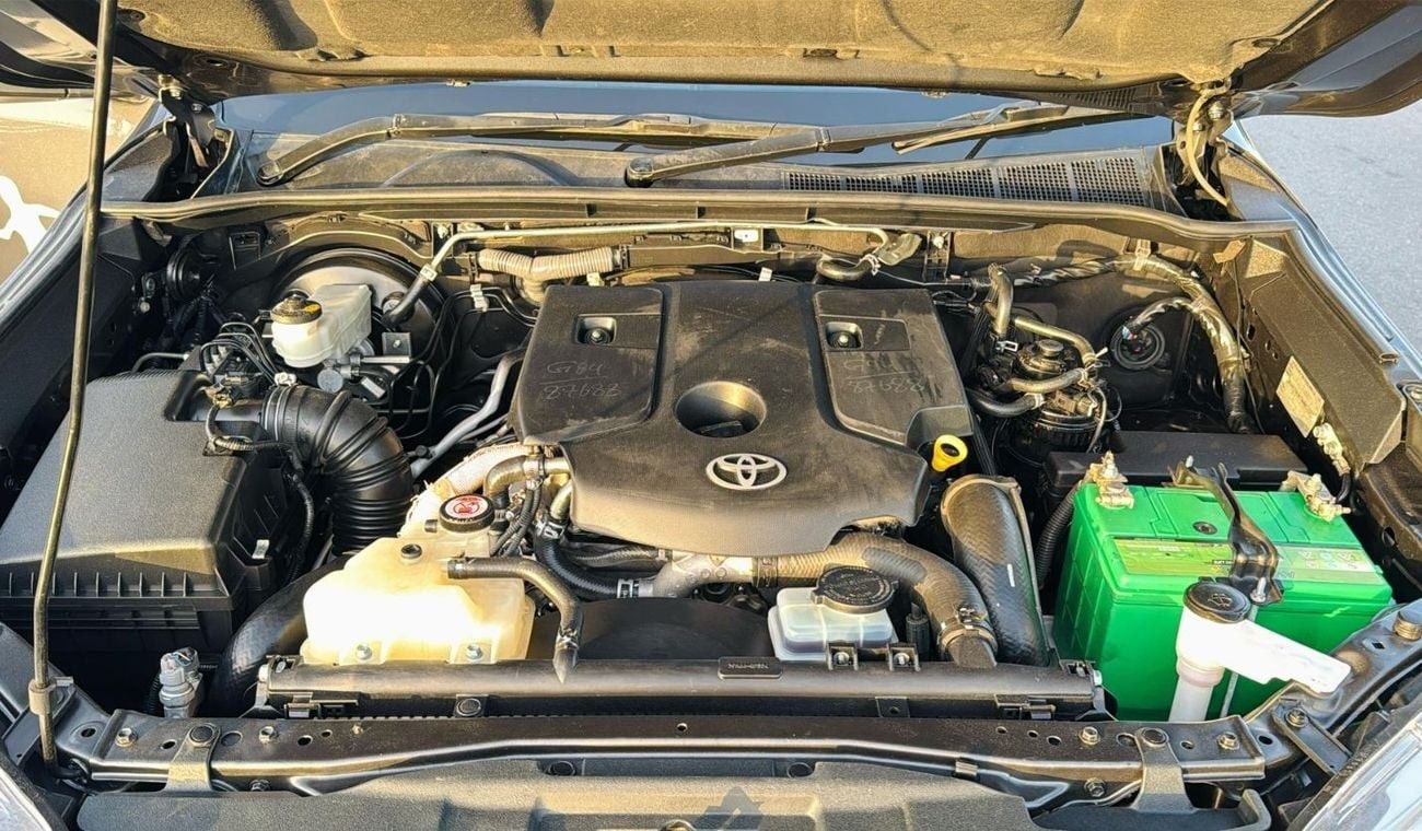 تويوتا هيلوكس OFF ROAD MODIFIED PICKUP | RHD | 2016 | 2.8L DIESEL ENGINE | AT | AWNING SIDE ROOF CAMPING TENT