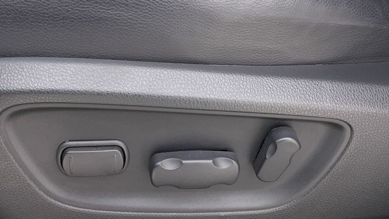 ميتسوبيشي مونتيرو سبورت 2023 GLS PREMIUM | AED 1414/Month | 0 DP | 30 Day Return | Warranty | Service History