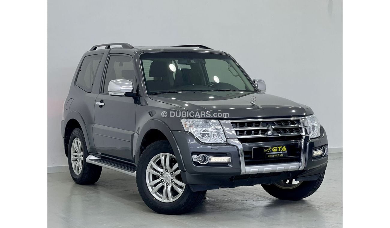 Mitsubishi Pajero GLS Top 2016 Mitsubishi Pajero 3.8L SWB, Full Mitsubishi History, Low Kms, GCC