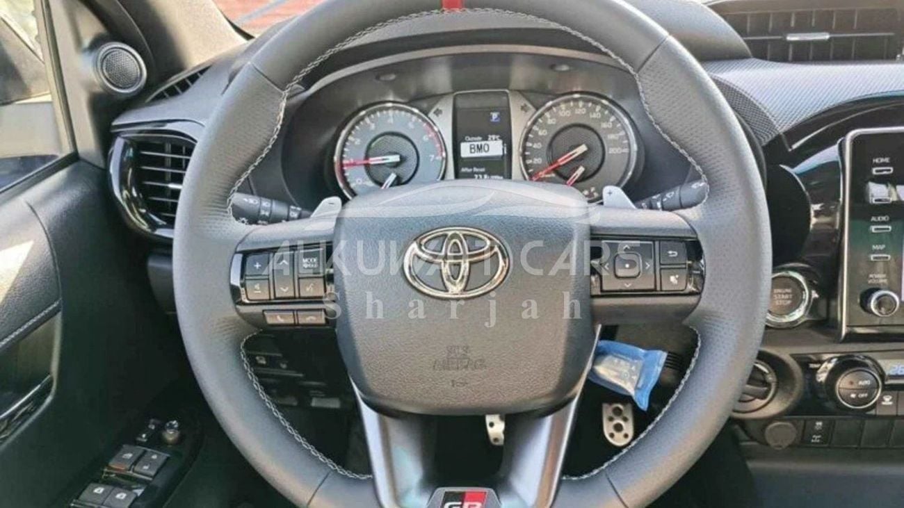 تويوتا هيلوكس TOYOTA HILUX GR SPORTS 2025 AT 2.8LDIESEL BLACK