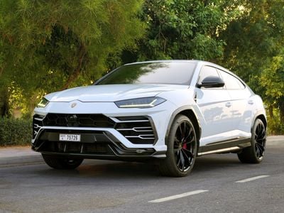 لامبورغيني اوروس STANDARD
