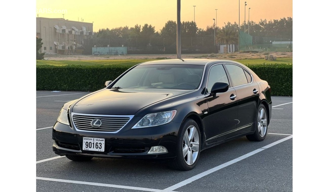 Lexus LS460