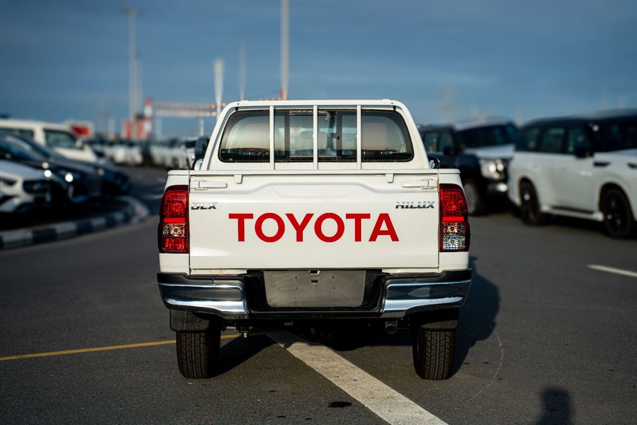Toyota Hilux 2026 Toyota Hilux 2.4L Turbo Diesel 4WD (6-Speed Manual)