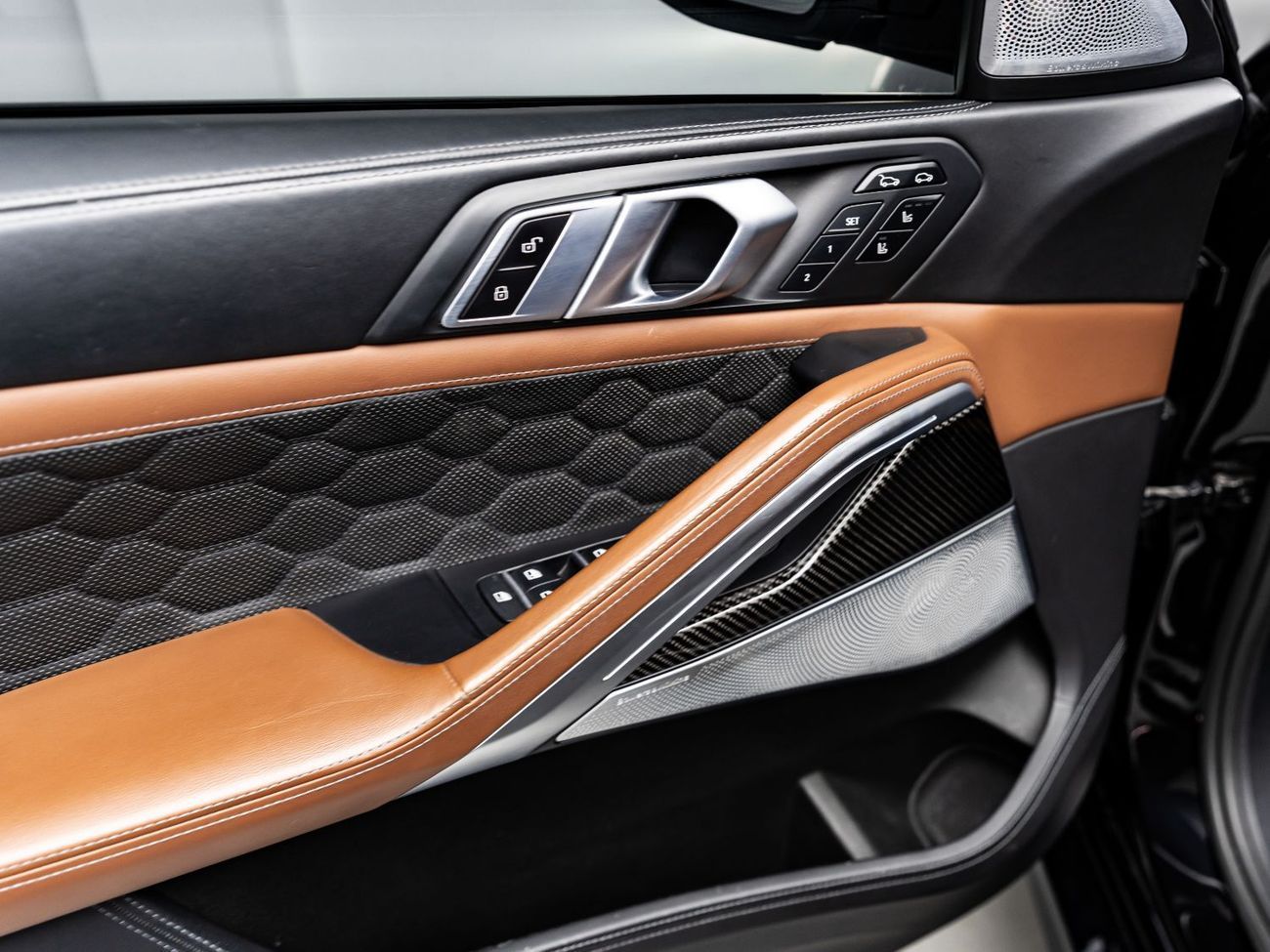 BMW X6M Competition 4.4L 2020 BMW X6M Competition, 1 Year Blackline Warranty, GCC