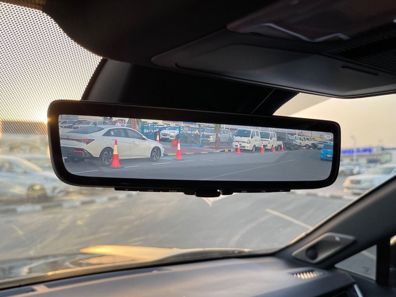 تويوتا راف ٤ 2021 TOYOTA RAV4 XSE HYBRID PANORAMIC ROOF FULL OPTIONS IMPORTED FROM USA