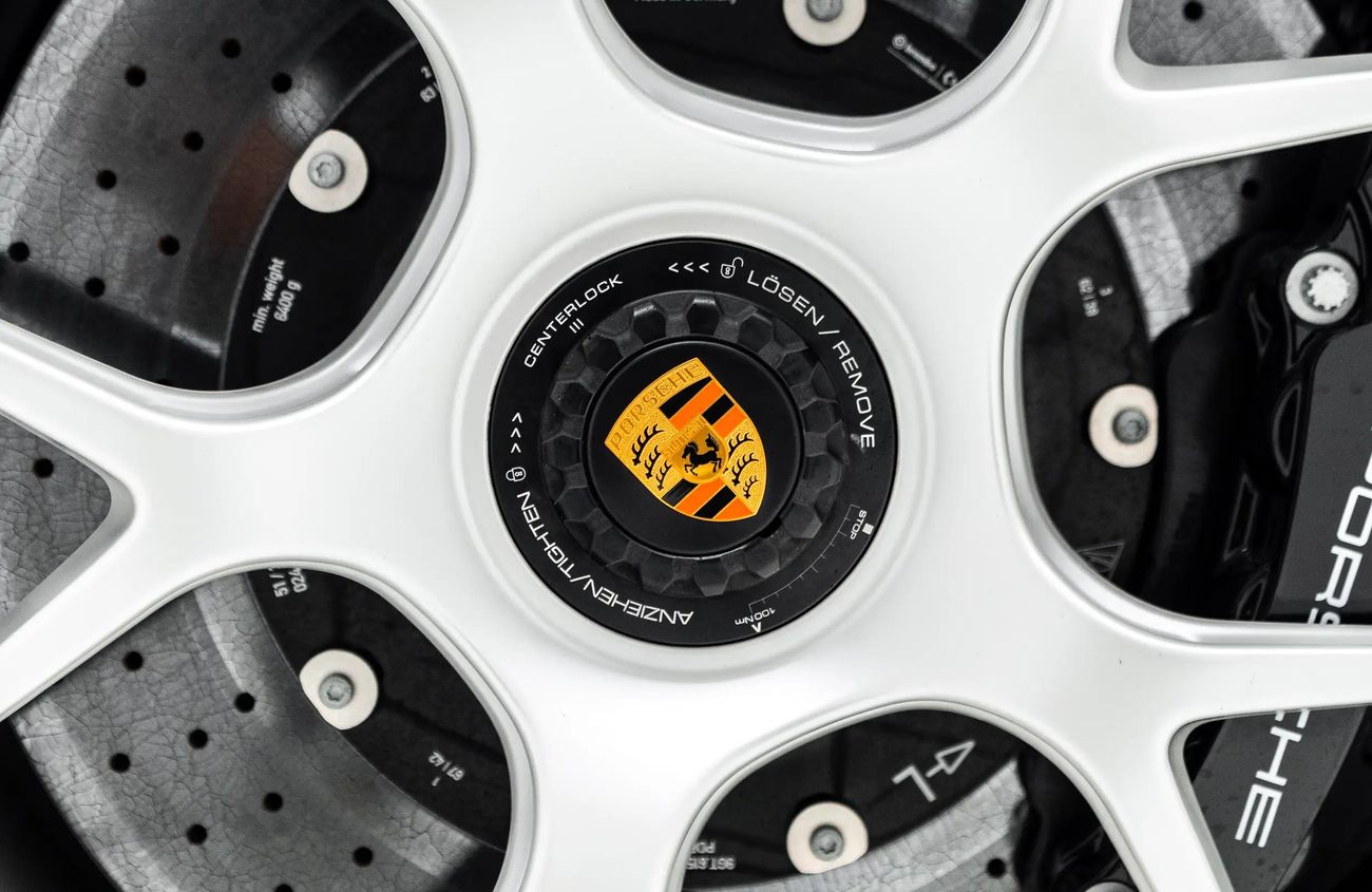 بورش 911 4.0L F6 Naturally Aspirated Engine