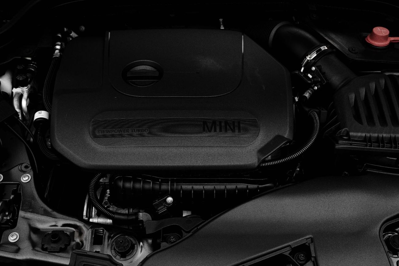 Mini Cooper Cooper | 1,763 P.M | 0% Downpayment | Agency Warranty