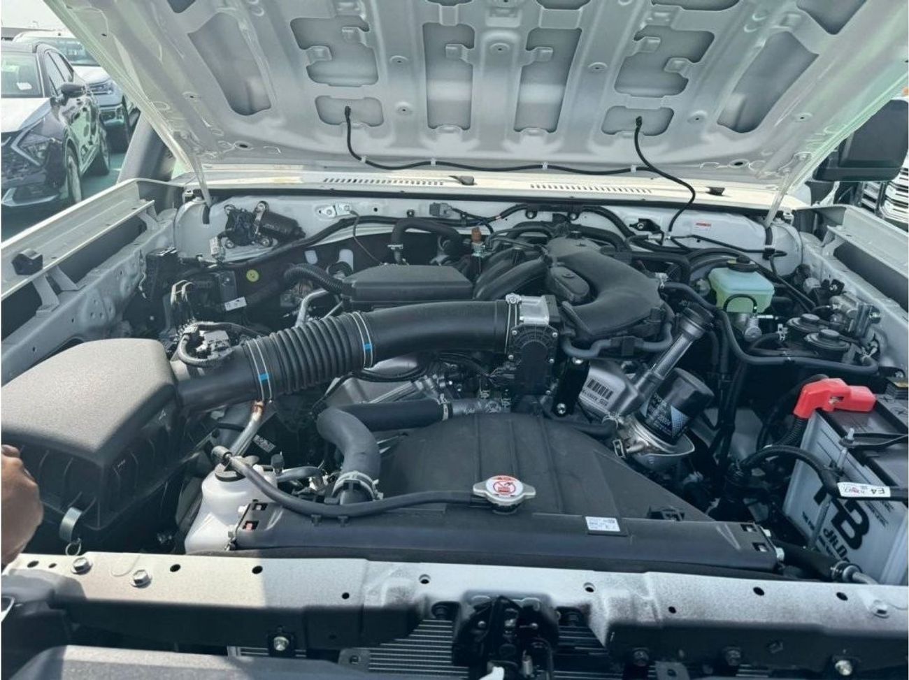 Toyota Land Cruiser 70 4.2L DIESEL 3 DOORS M/T 2024