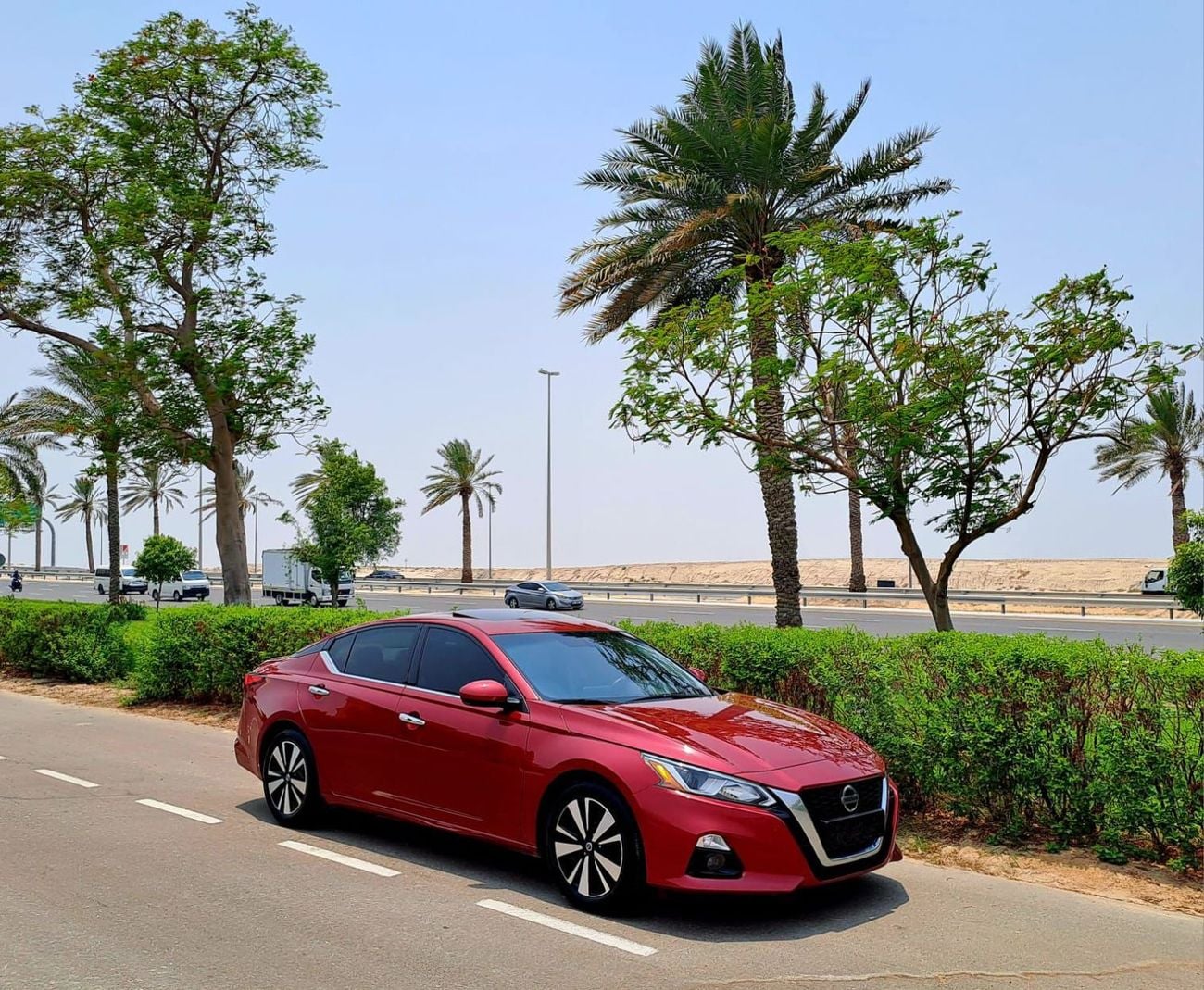 Nissan Altima SV 850-Monthly l GCC l SUNROOF | Cruise, Camera, GPS l Accident Free