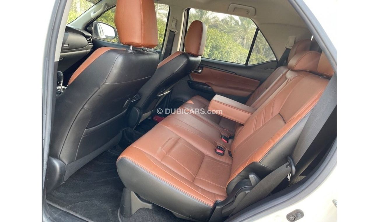 Toyota Fortuner EXR GXR TOYOTA FORTUNER  (GCC  _ SPEC) -  2019- VERY GOOD