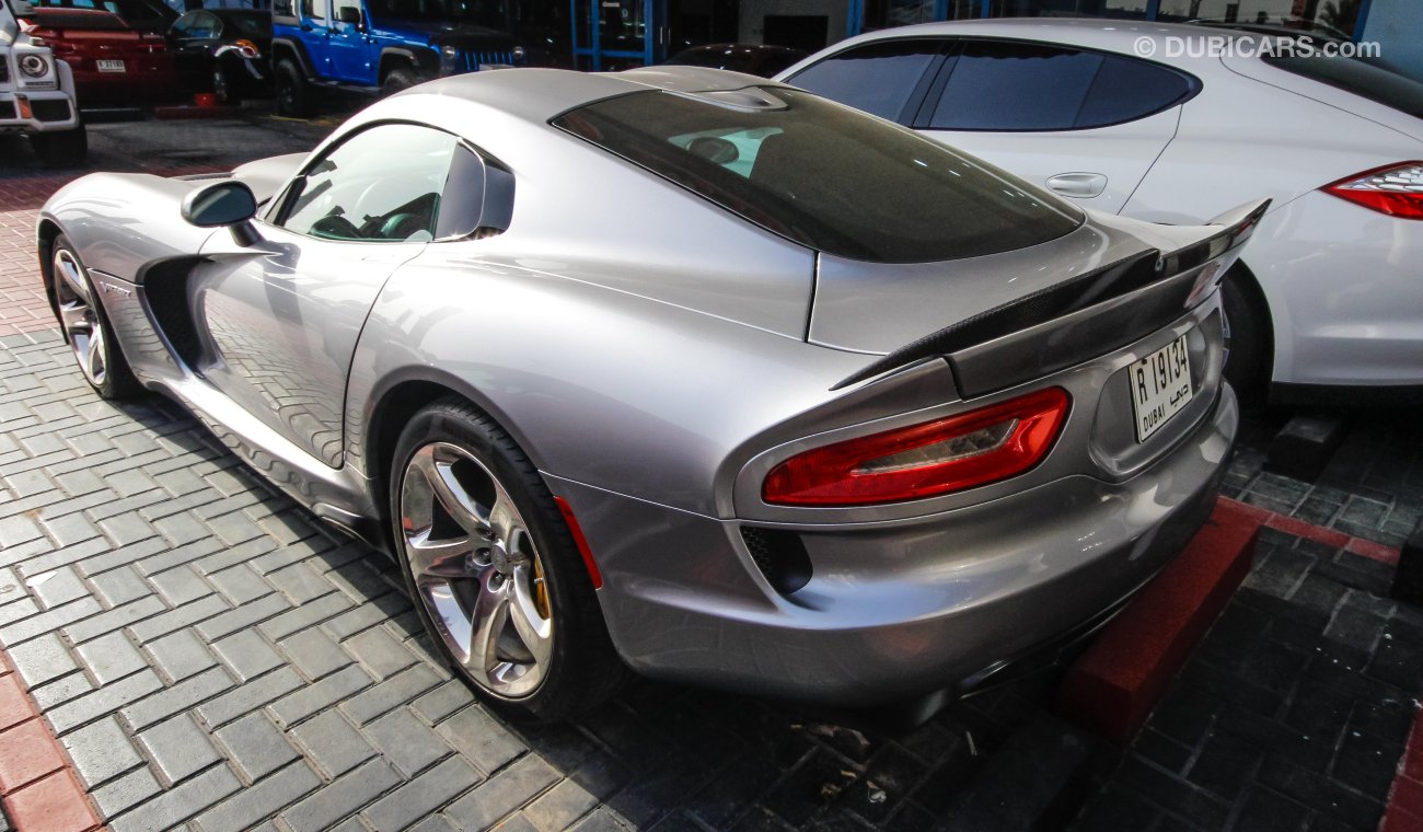 Dodge Viper