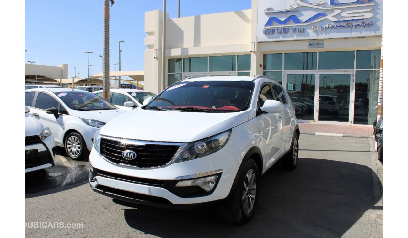 Kia Sportage ACCIDENTS FREE - CAR IS IN PERFECT CONDITION INSIDE OUT