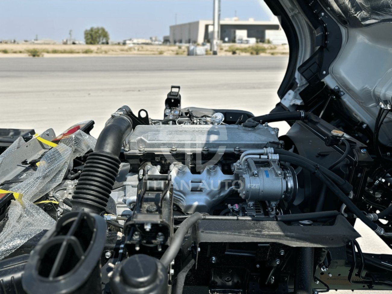 Isuzu NPR ISUZU NPR TRUCK CAB CHASSIS 4X2 MYY-5T 5- speed 2025 MODEL