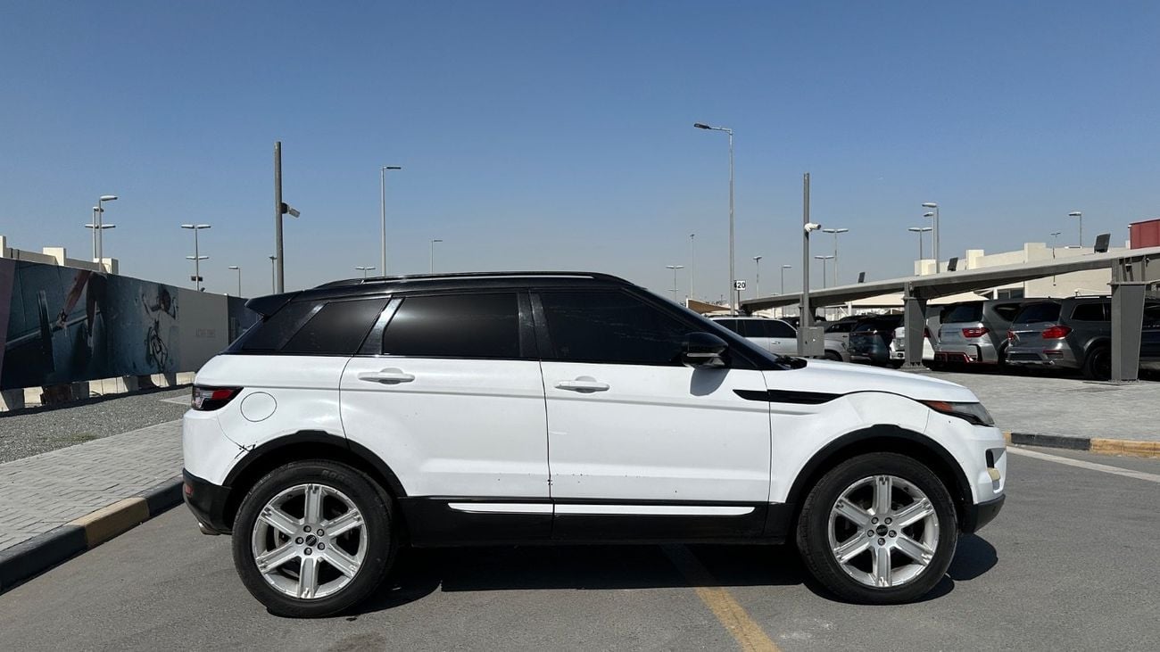 Land Rover Range Rover Evoque Pure LE 2.0L (5 Door) PURE PREMIUM 2.0L (5 Door)