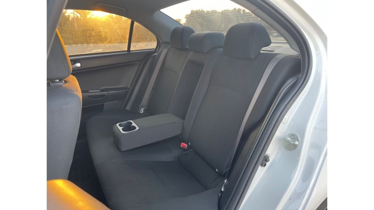 Mitsubishi Lancer ES Mitsubishi Lancer 2,0   Model 2017 USA full automatic Excellent Condition