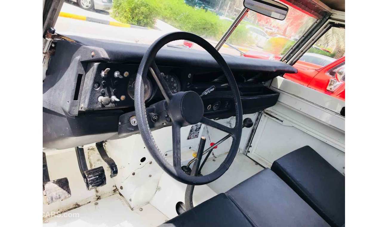 لاند روفر ديفندر