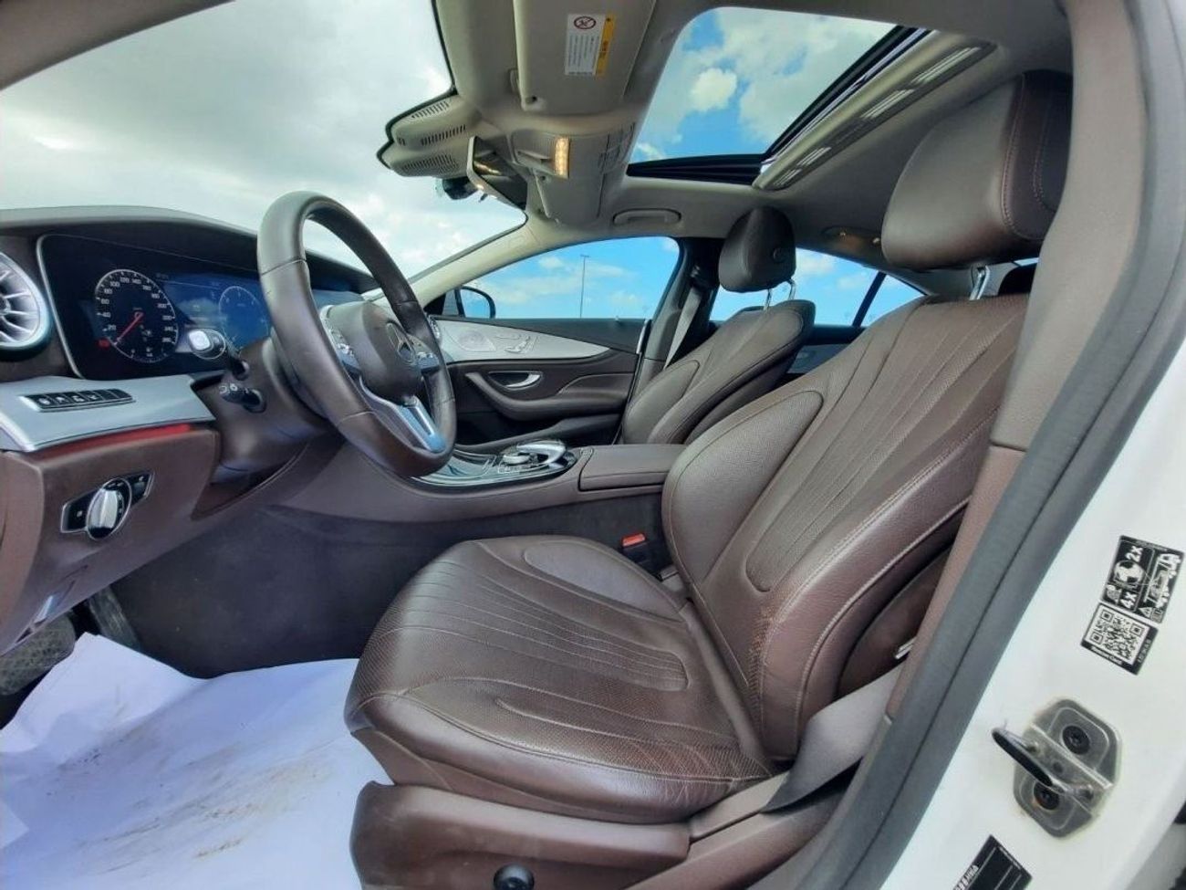 Mercedes-Benz CLS 400 Mercedes CLS400d full option 2019 تتصدر للسعودية