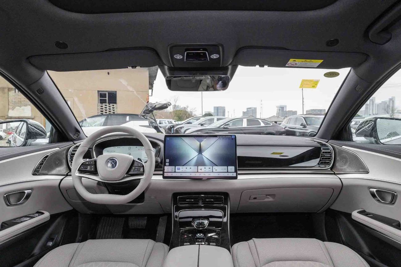 بي واي دي هان BYD هان إل إي في