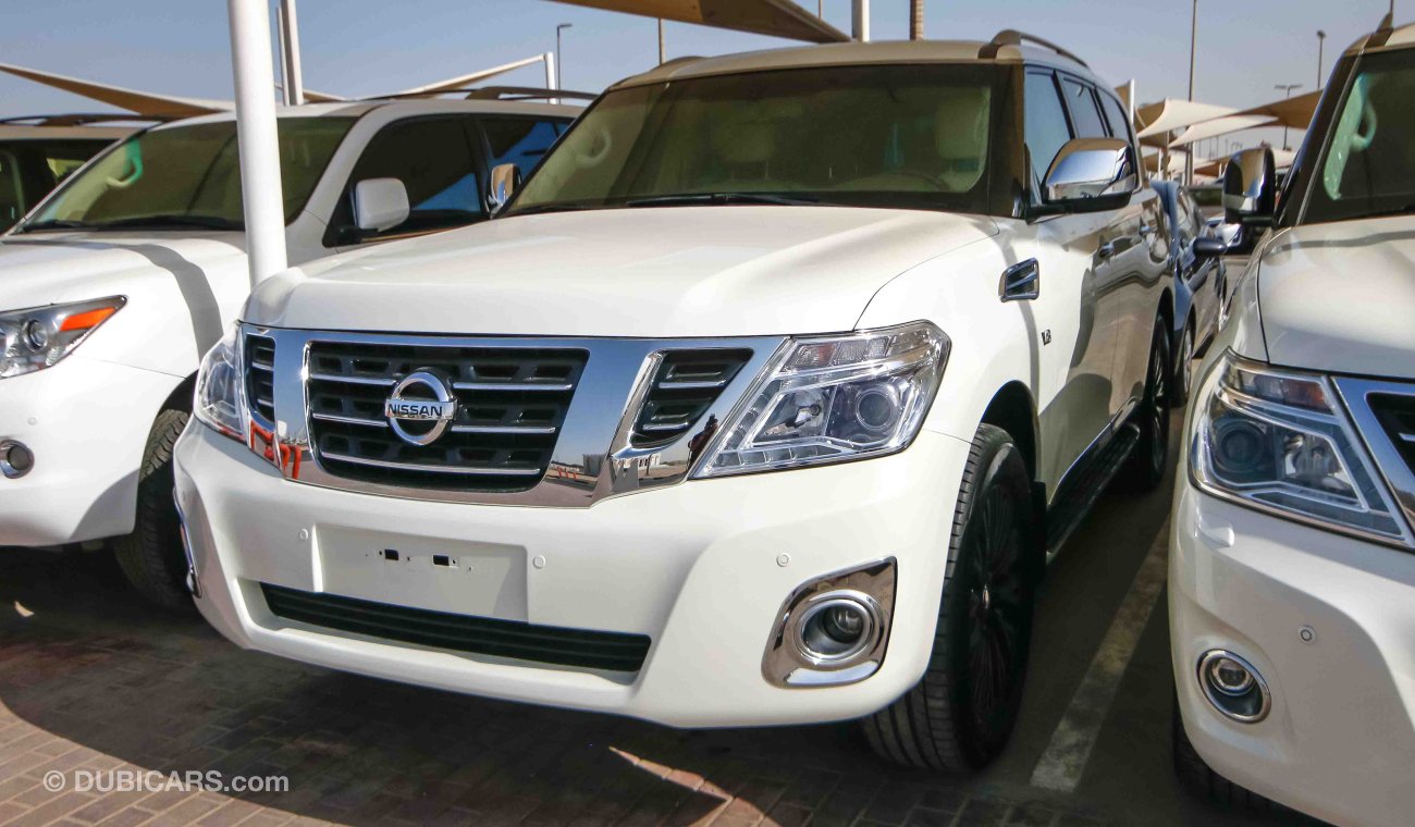 Nissan Patrol LE with Platinum VVEL badge