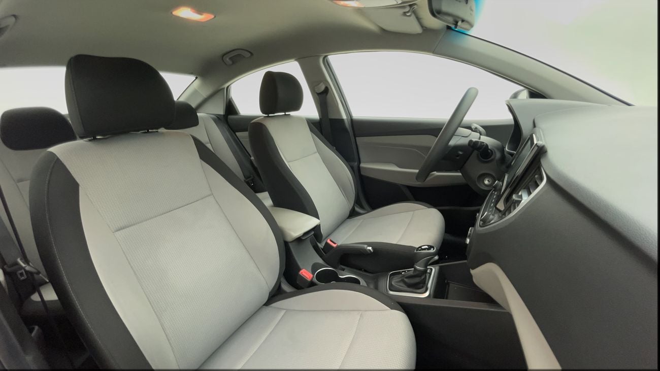 Hyundai Accent SMART 1.6 | Zero Down Payment | Home Test Drive