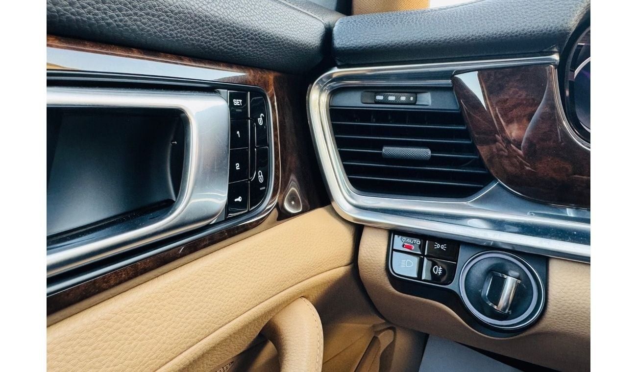 بورش باناميرا Std 3.0L (443 HP)