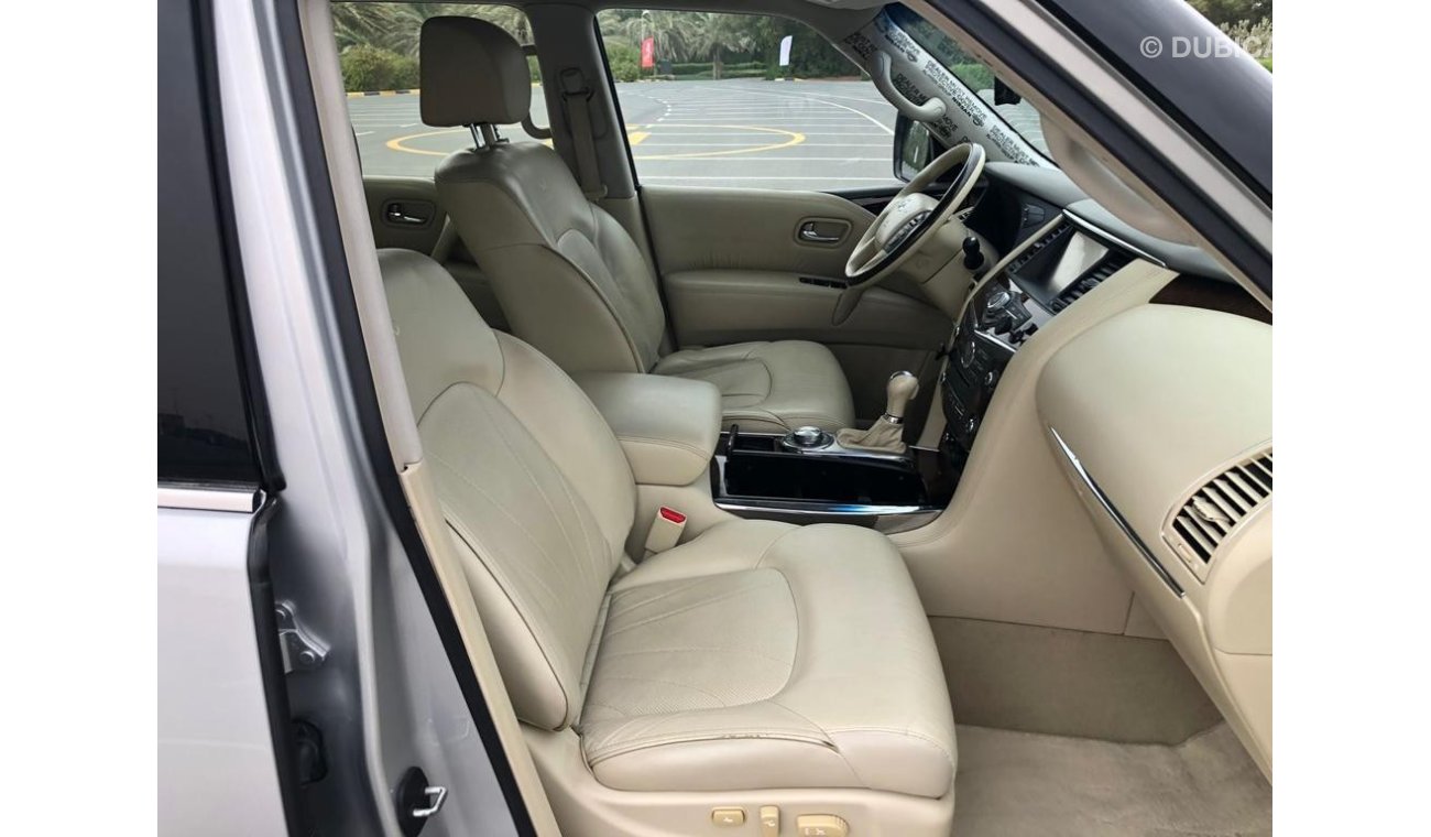 Infiniti QX56 Full option, in agency condition, without dye, without malfunctions, very, very excellent