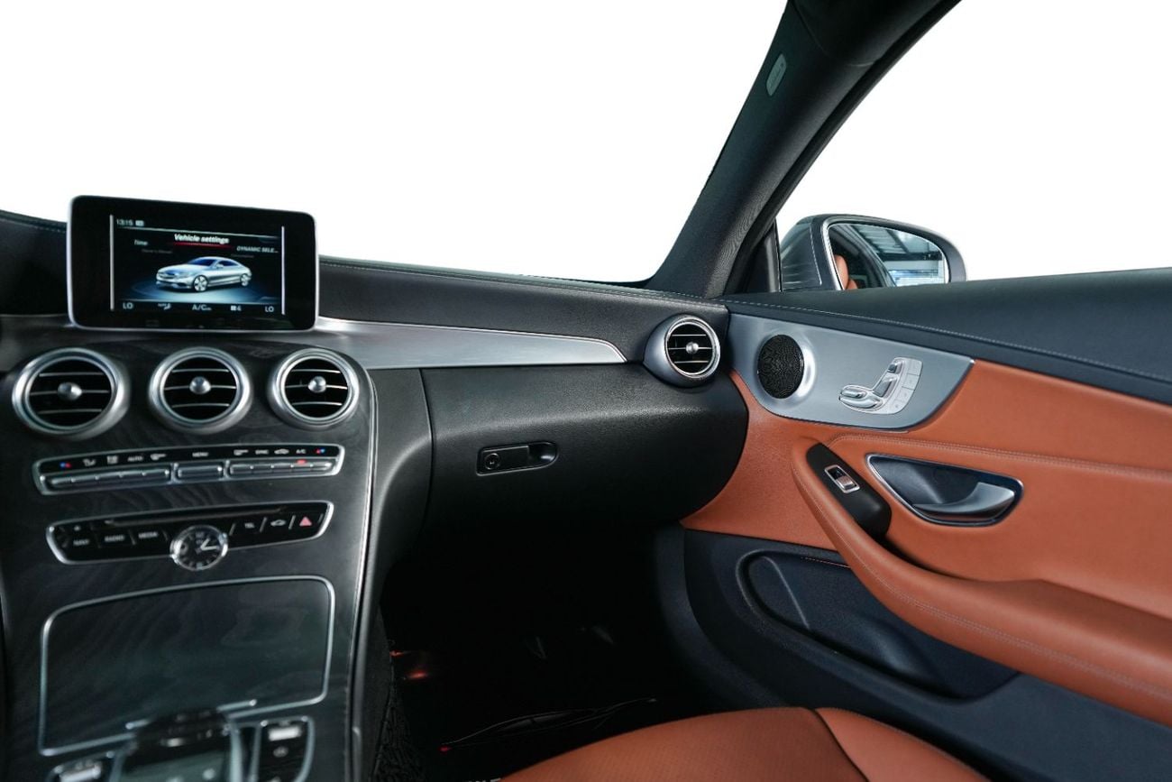 Mercedes Benz C200 AMG Coupe- GCC-Selenite Grey-AMG Body Styling-Panoramic Roof