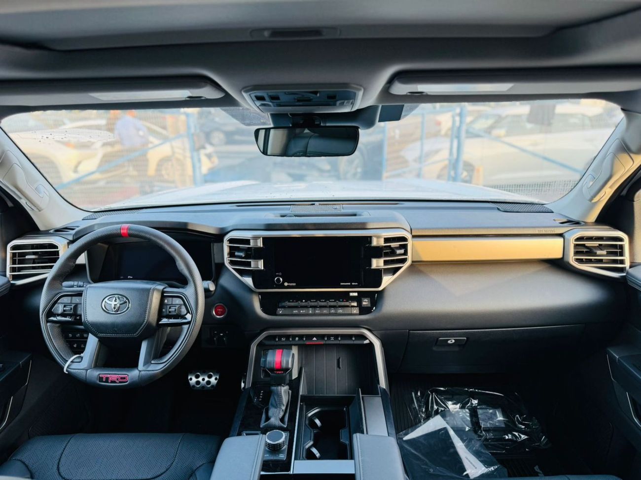 تويوتا سيكويا TRD OFFROAD