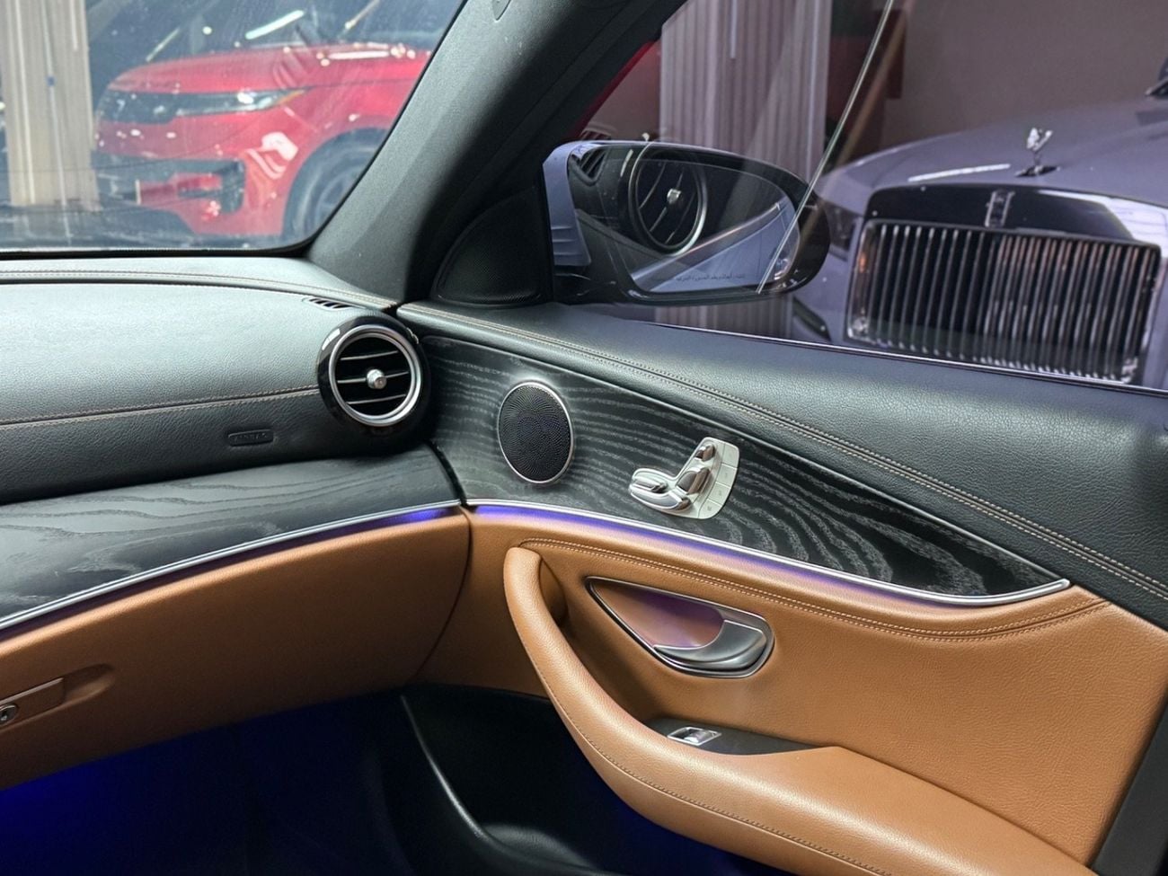 مرسيدس بنز E300 