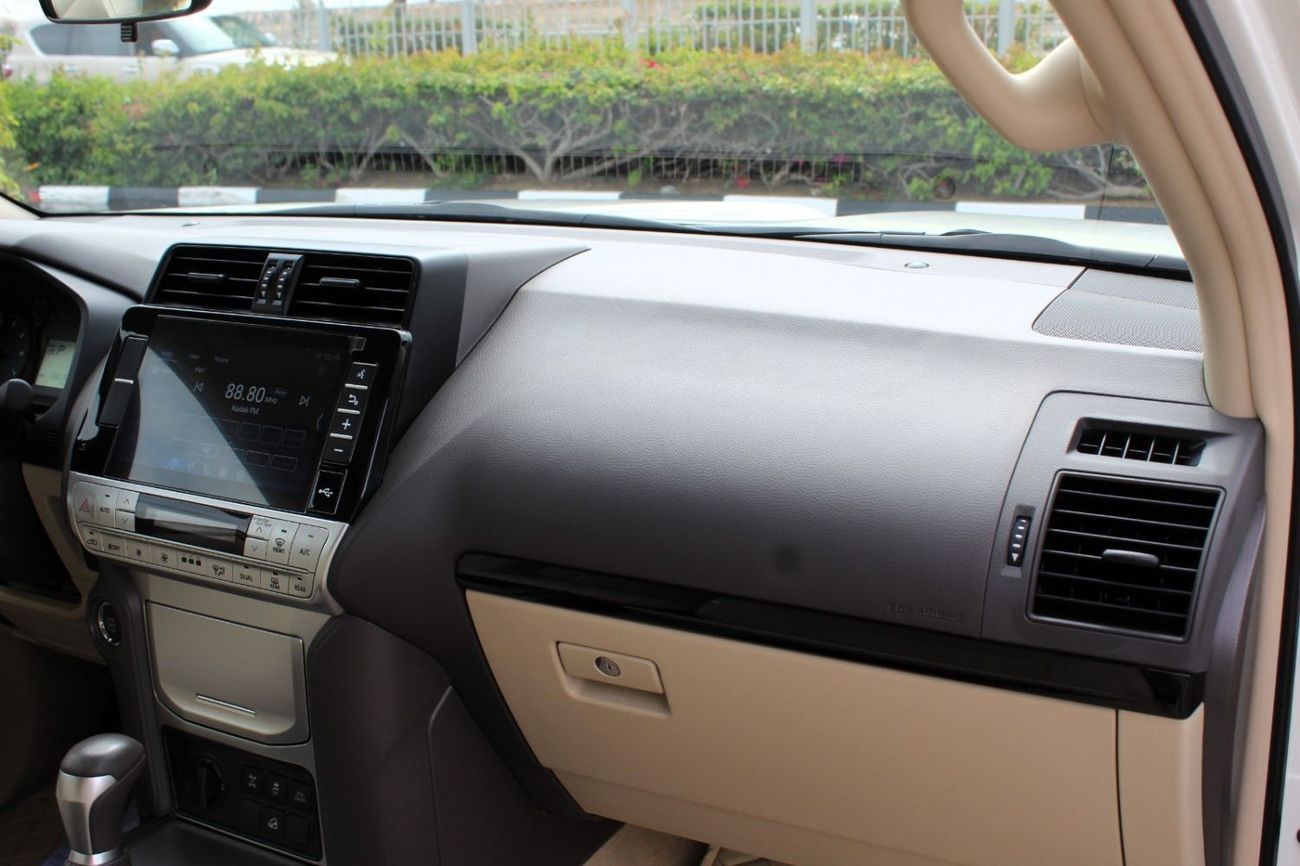 Toyota Prado TOYOTA LAND CRUISER PRADO GXR 4.0 2023 GCC AL FUTTAIM WARRANTY & SERVICE CONTRACT IN MINT CONDITION