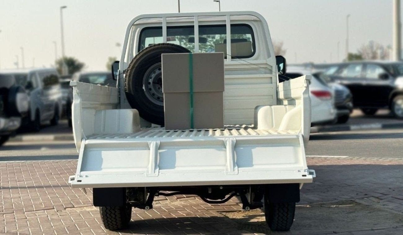 Toyota Land Cruiser Pick Up Toyota Land Cruiser Pick up LC79 SC 4.2L Diesel MY2025 V6 0KM