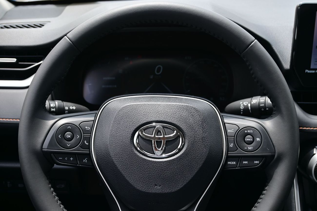 Toyota RAV4 Toyota Rav4 2.0L Petrol FWD, Model 2025 Color White