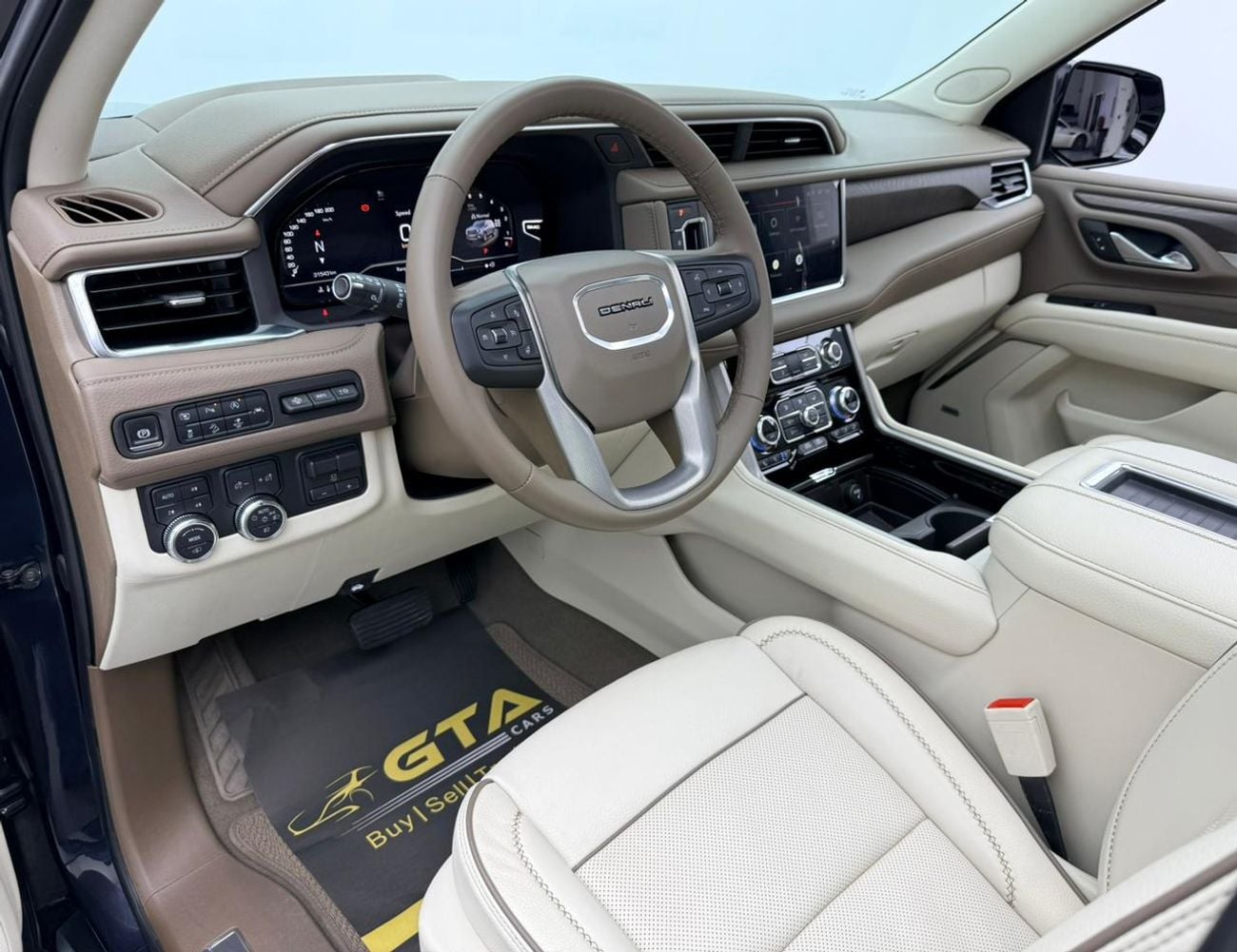 GMC Yukon 2024 GMC Yukon Denali, 2029 GMC Warranty + Service Pack, Full GMC Service History, Low Km, GCC