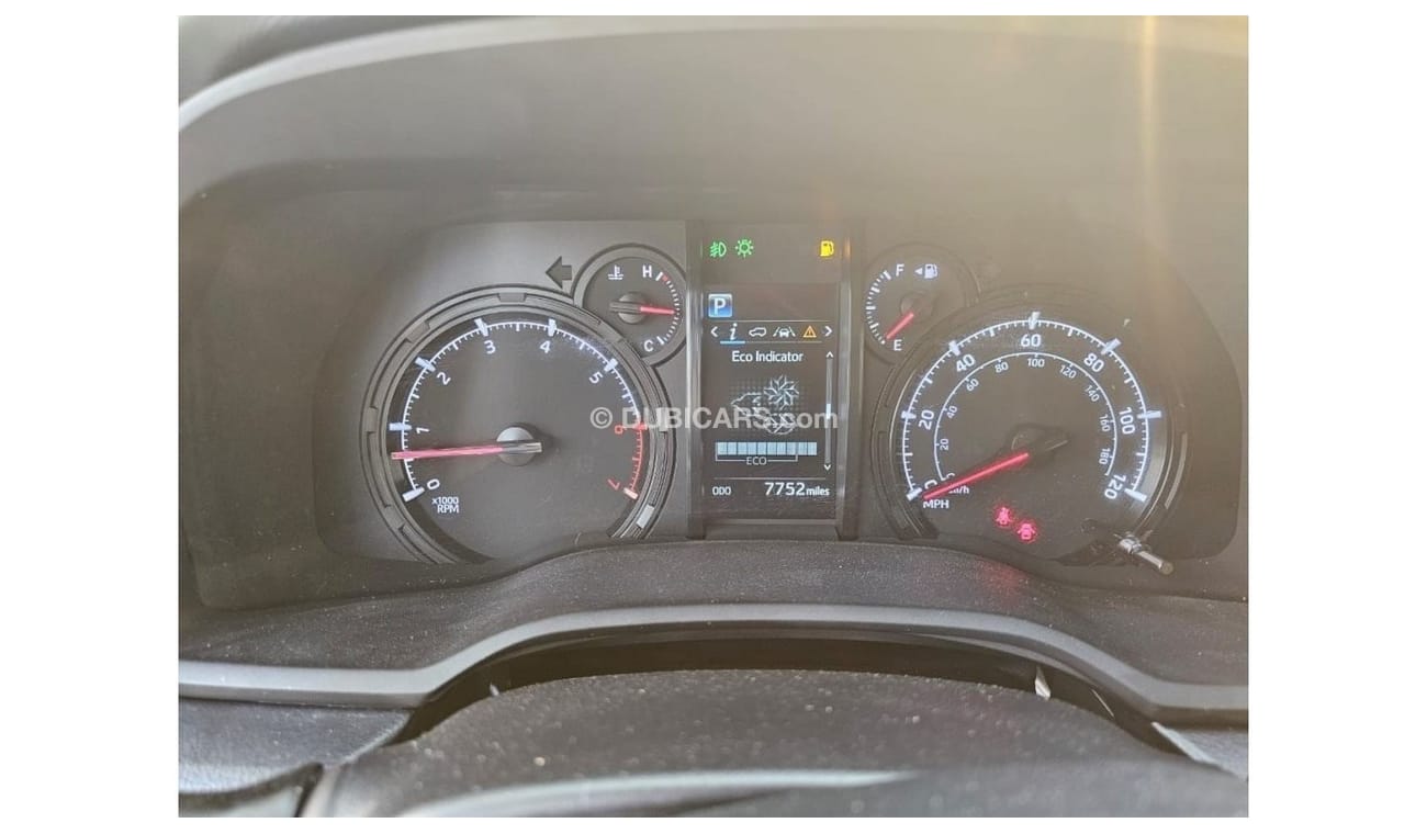 Toyota 4Runner 2021 Toyota 4Runner SR5 Premium 4.0L V6 /