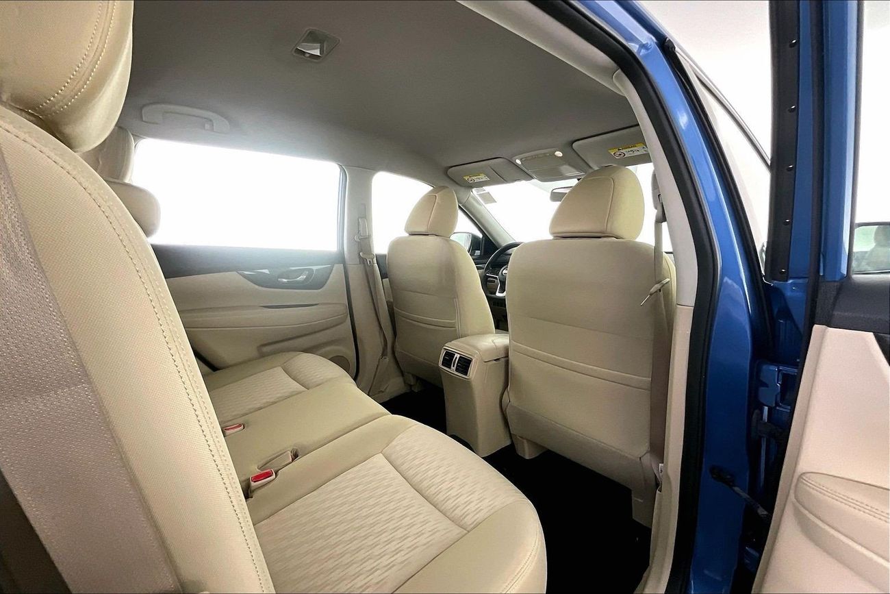 نيسان إكس تريل S 7-Seats | شامل الضمان | 0 ﺪﻔﻋﺓ ﺃﻮﻟﻯ