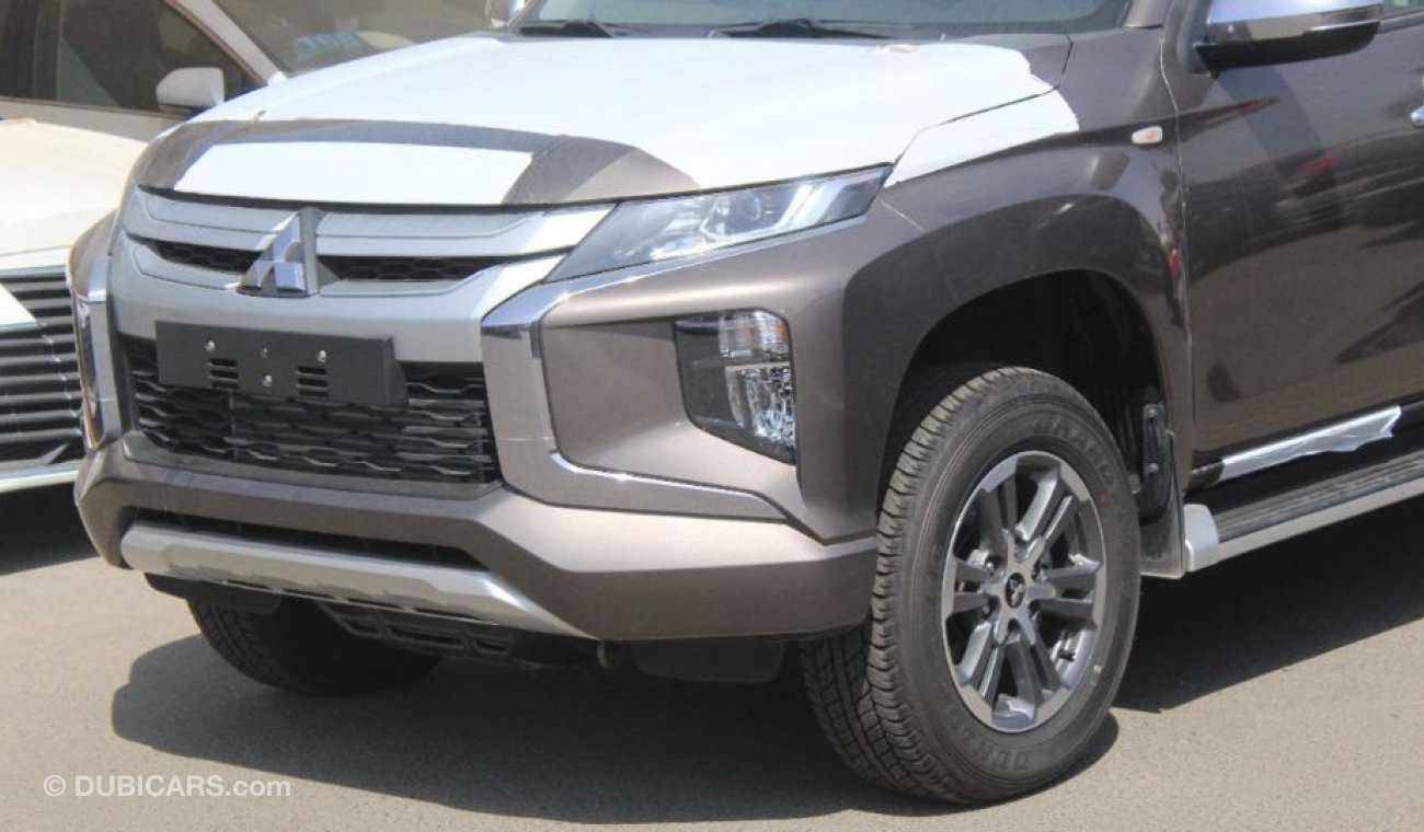 ميتسوبيشي L200 SPORTERO 4WD DC 2.4L  DSL GLS