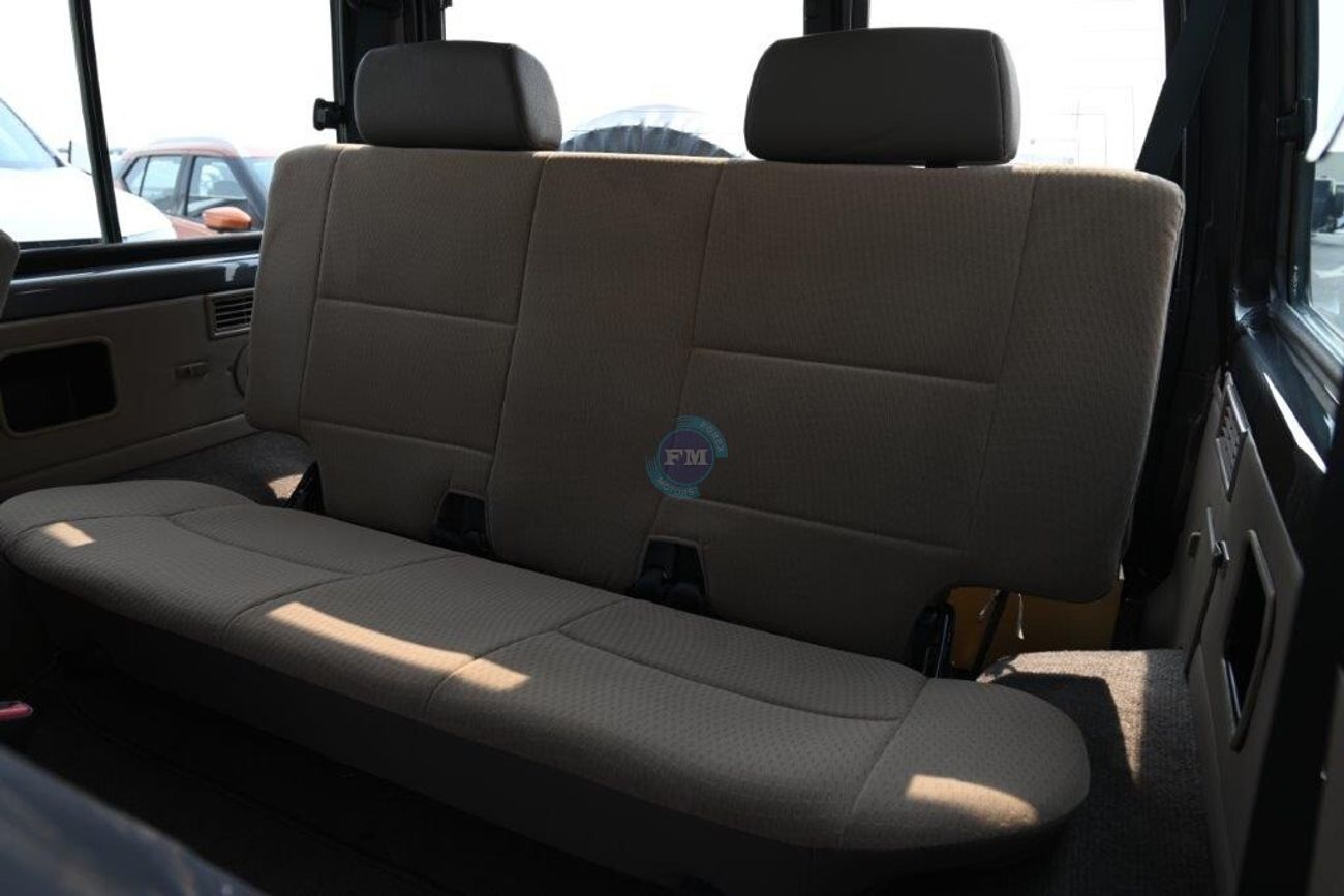 Toyota Land Cruiser 70 71 DLX 2.8L Diesel