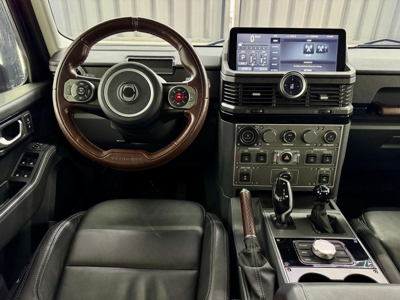 إينيوس غرينادير Trialmaster