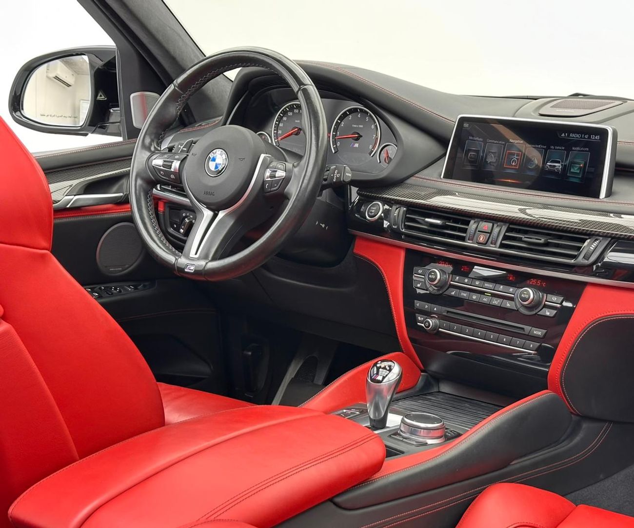 BMW X5M Std 4.4L 2017 BMW X5M M-Sport, BMW Full Service History, Excellent Condition, GCC