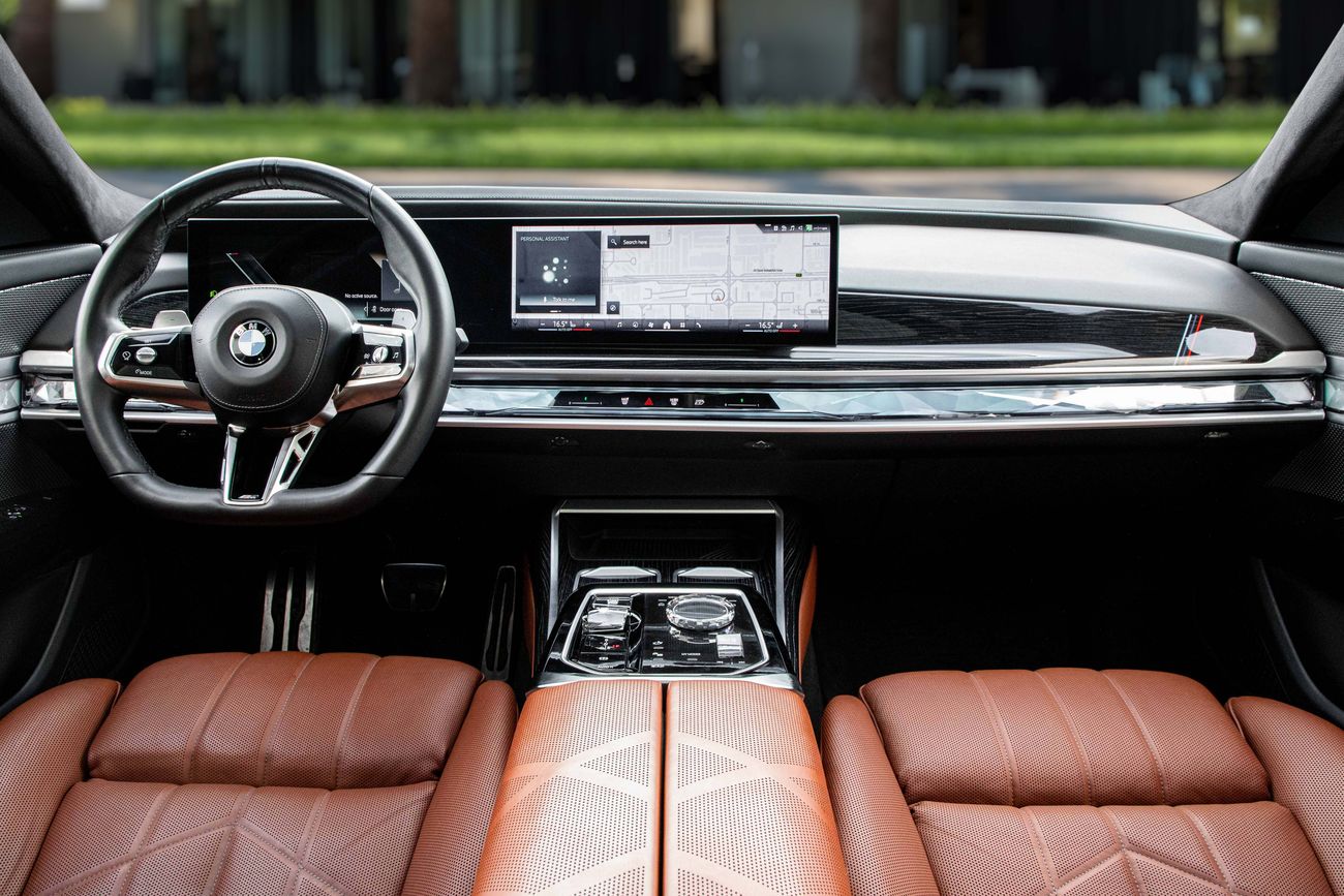 BMW 735i 735i | 5,386 P.M | 0% Downpayment | M-Sport | BMW Warranty + Service!