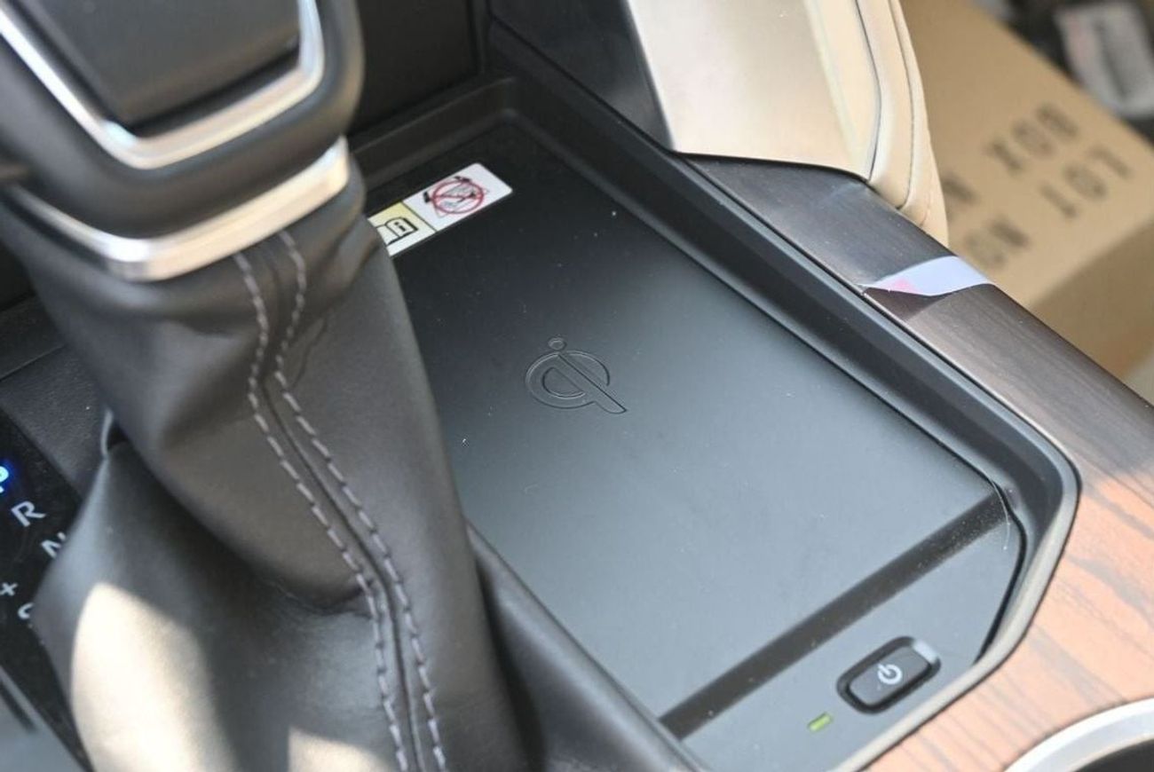 Toyota Land Cruiser Toyota Land Cruiser GXR 4.0L , 4WD, Model 2023, Color Black (Export Price)