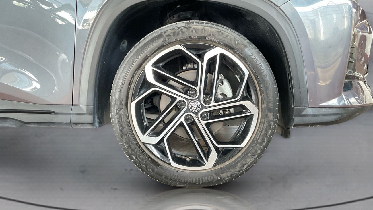 MG One 1.5T LUX | Guaranteed Warranty | 0 Down Payment