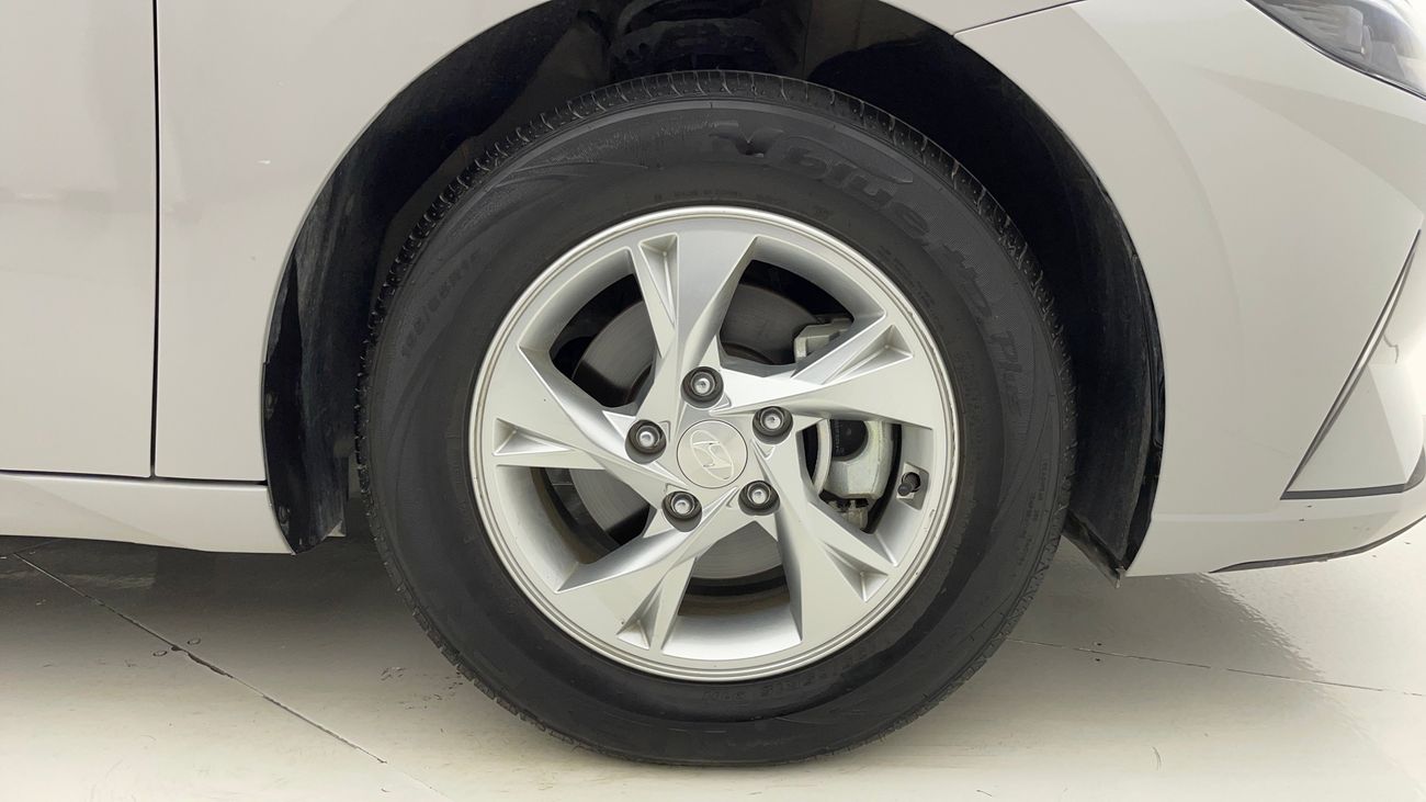 هيونداي إلانترا SMART 1.6 | بدون دفعة مقدمة | اختبار قيادة مجاني للمنزل