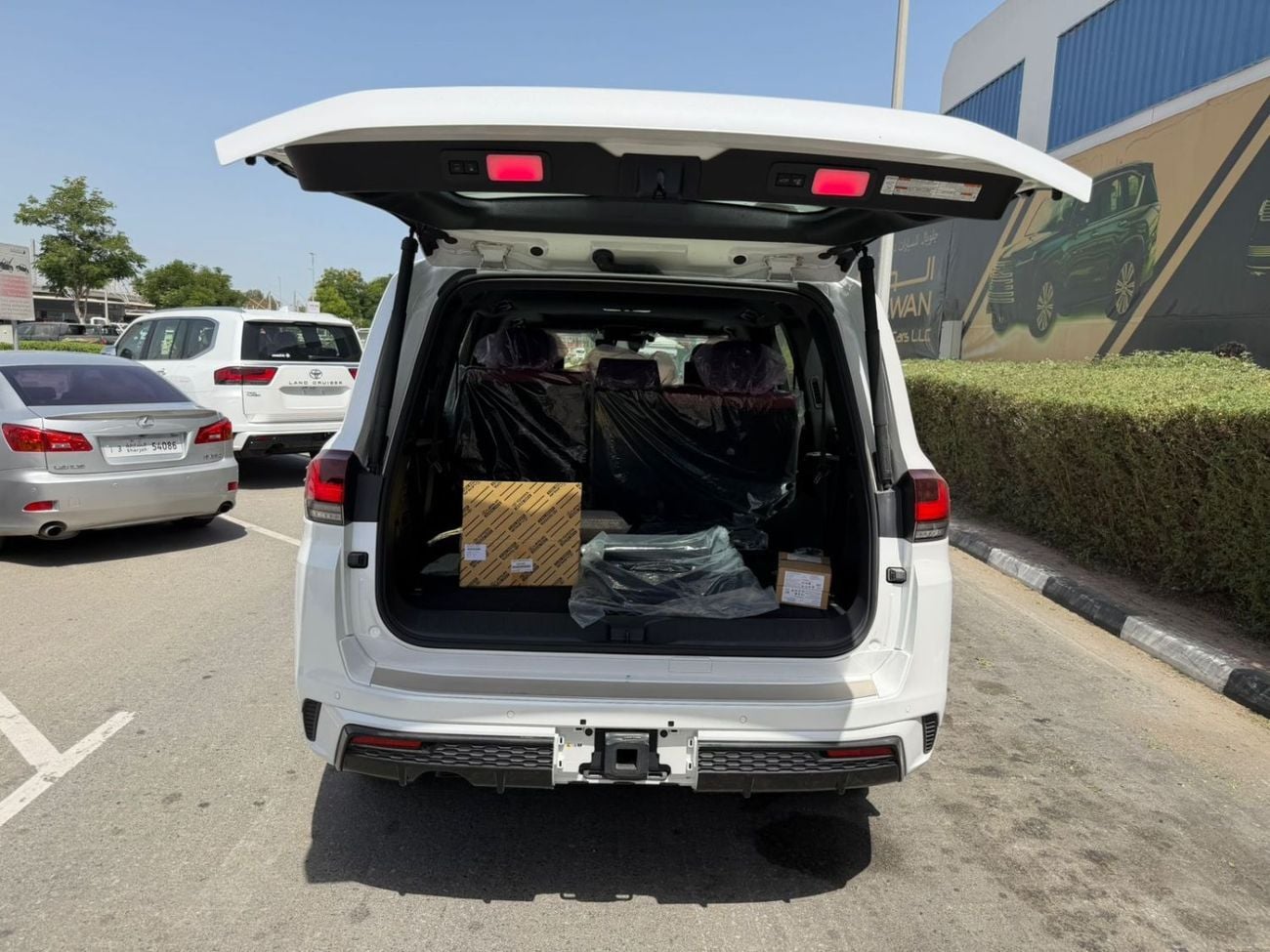Toyota Land Cruiser VXR