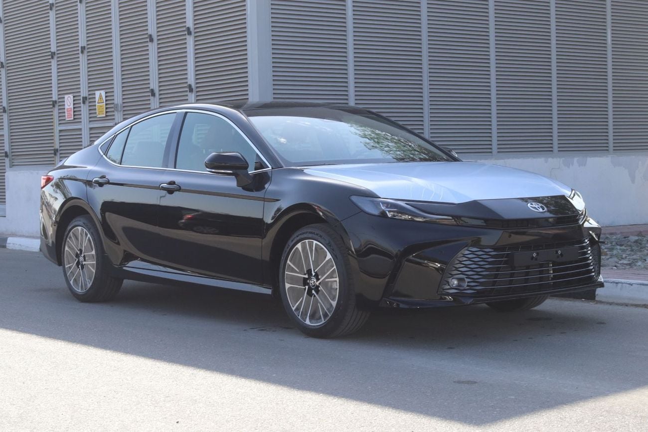 تويوتا كامري 2026 Model Toyota Camry GLE, 2.5L Petrol 2WD A/T