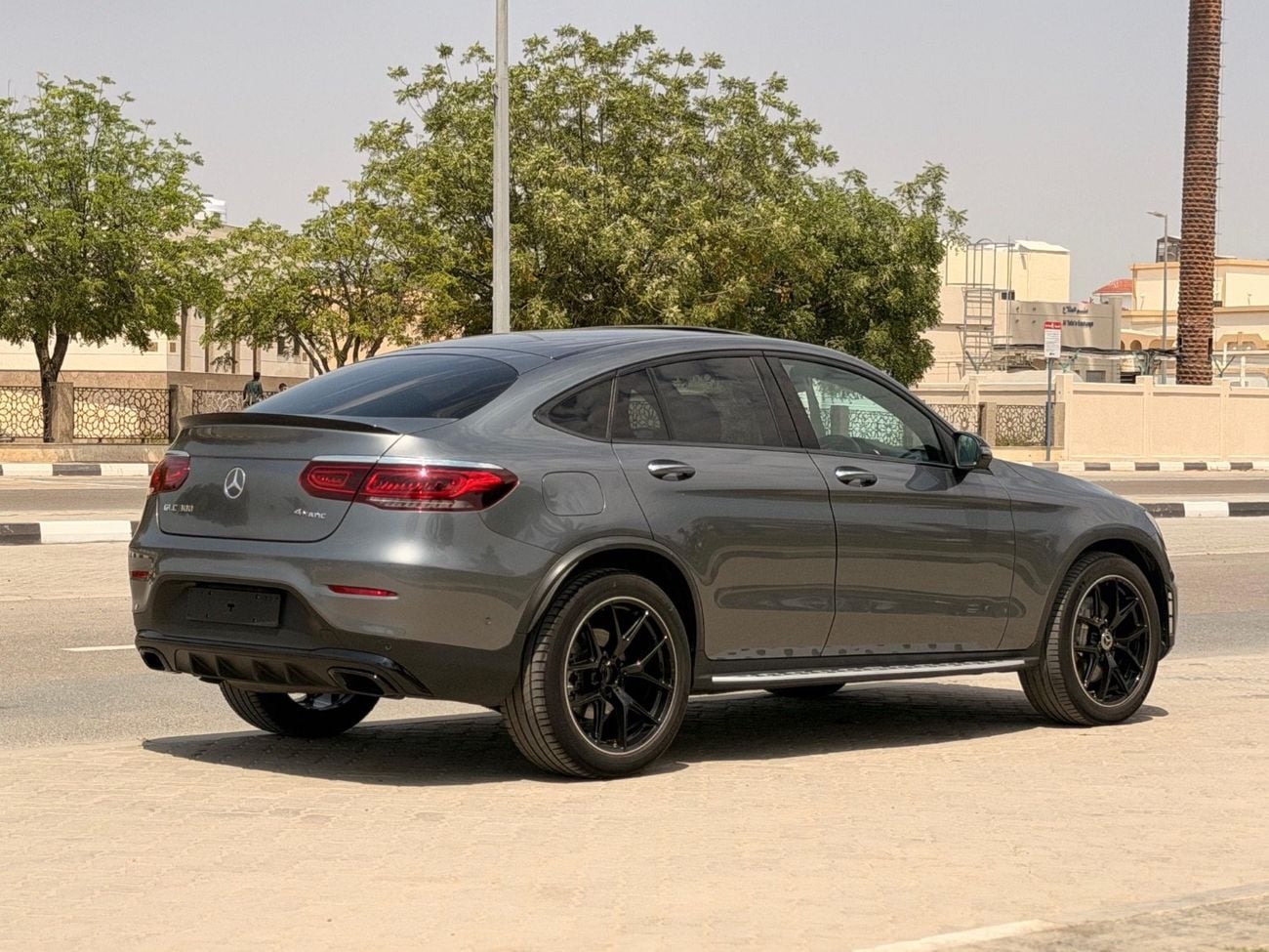 مرسيدس بنز GLC كوبيه 300 4MATIC