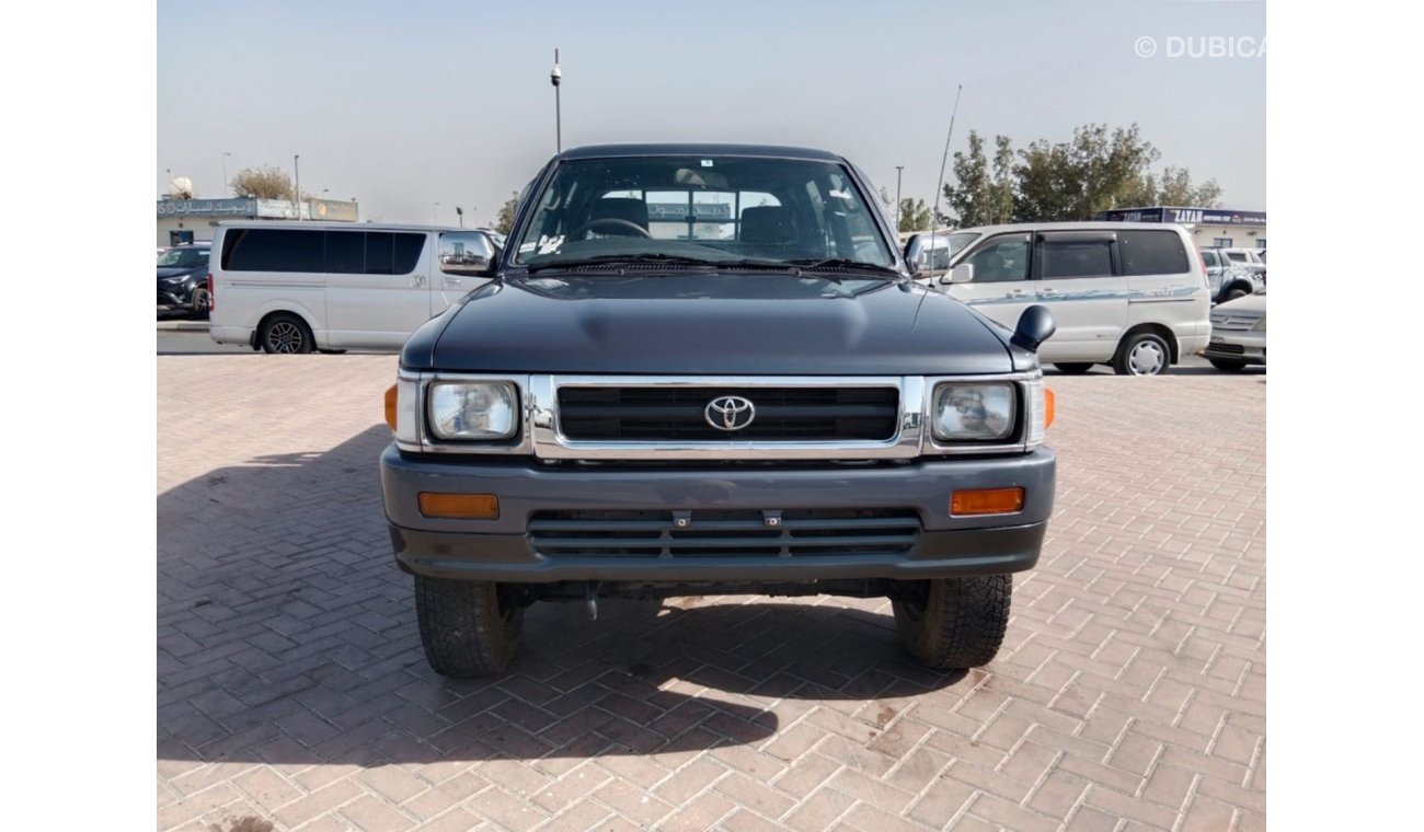 تويوتا هيلوكس TOYOTA HILUX PICK UP RIGHT HAND DRIVE (PM1367)