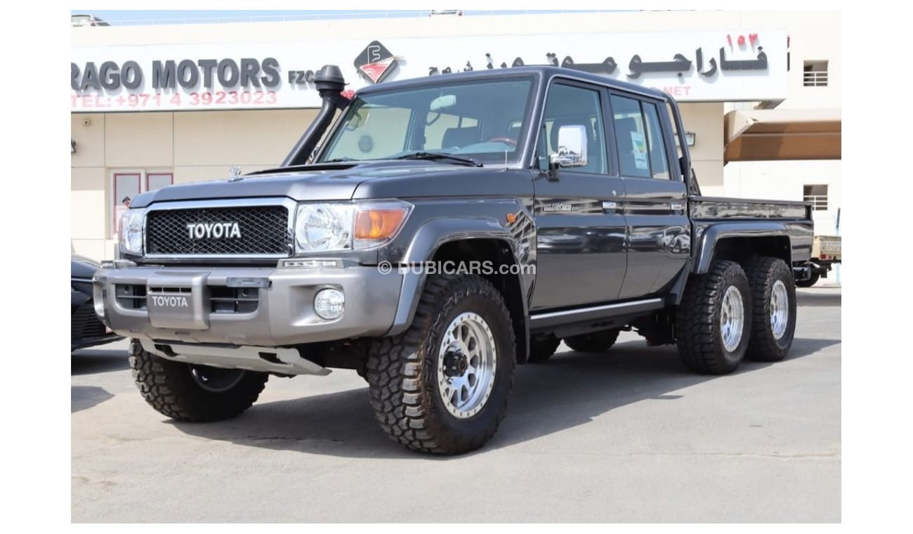تويوتا لاند كروزر بيك آب 6X6 تويوتا لاند كروزر بيك أب 4.5 لتر