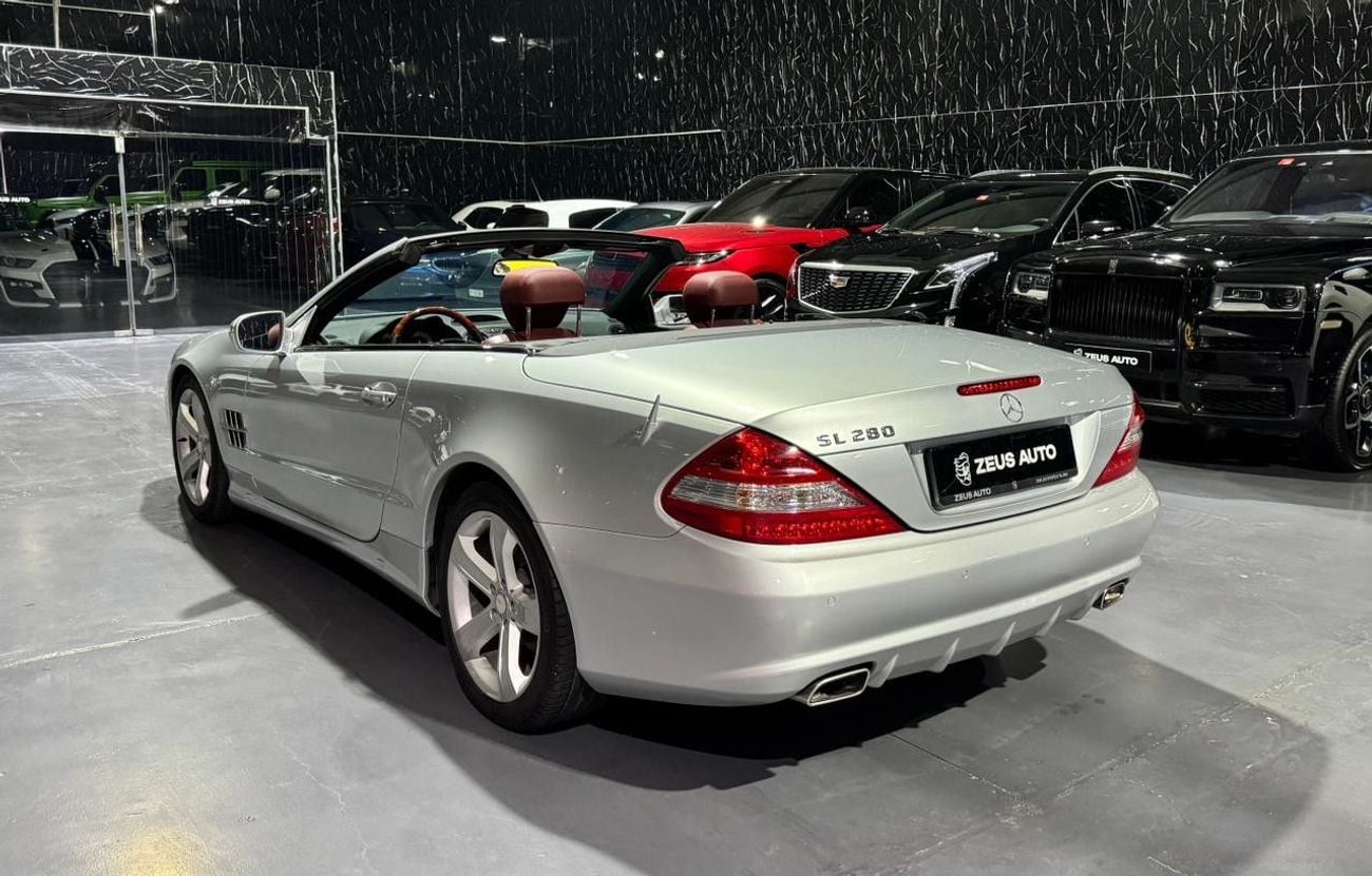 Mercedes Benz SL280 3.0 L,Excellent