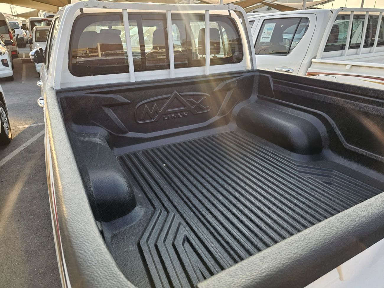 Toyota Hilux Double Cabin Pickup LHD 2.7L 4WD Petrol Automatic 4 Cylinders 5 Seats 4 Doors